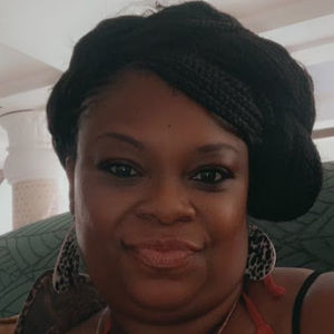 Meet your Posher, Daviette